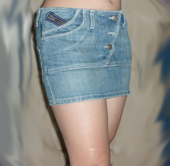 กระโปรงยีนส์แบรนด์ดัง ARMANI Made in ITALY