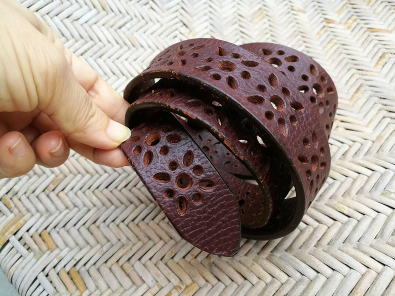 เข็มขัดหนังแท้ ฉลุลายทั้งเส้น สวยมากๆ