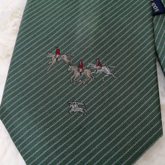 เนคไทแบรนด์เนม BURBERRY Silk Tie