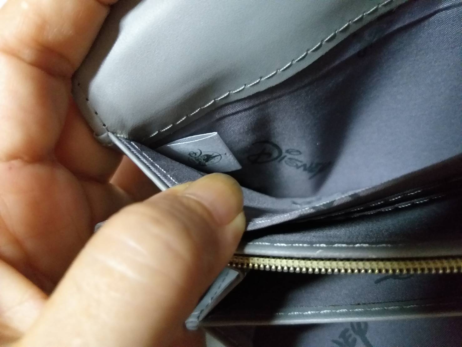 กระเป๋าสตางค์ Disney ลิขสิทธิ์แท้ ตัวตลกจมูกยาวววว