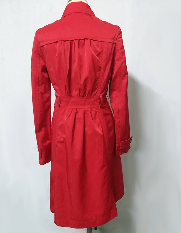 Trench Coat เทรนช์โค้ทสีแดงแจ่มๆ ผ้าดีมาก ไซด์M