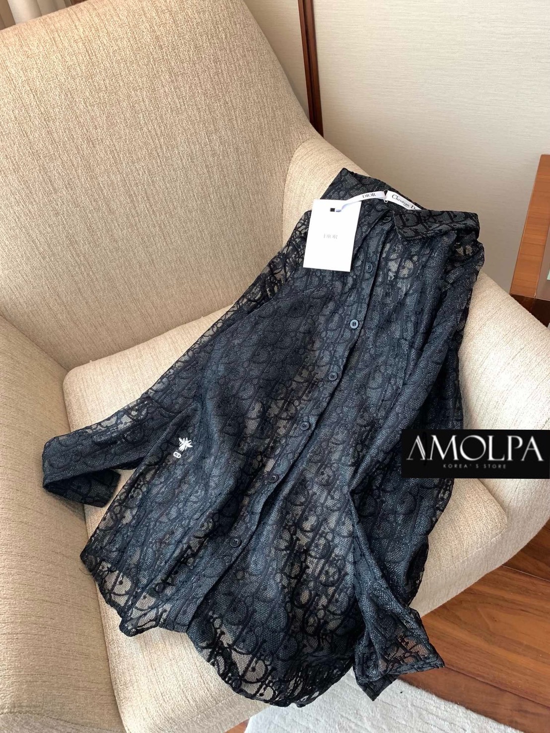 เสื้อเชิ้ตซีทรู CD สวยหรูดูแพง แสงออก ดีเทลละเอียดทุกจุด ลายใหม่ ใส่สบาย : สินค้าคุณภาพ (พร้อมส่ง)