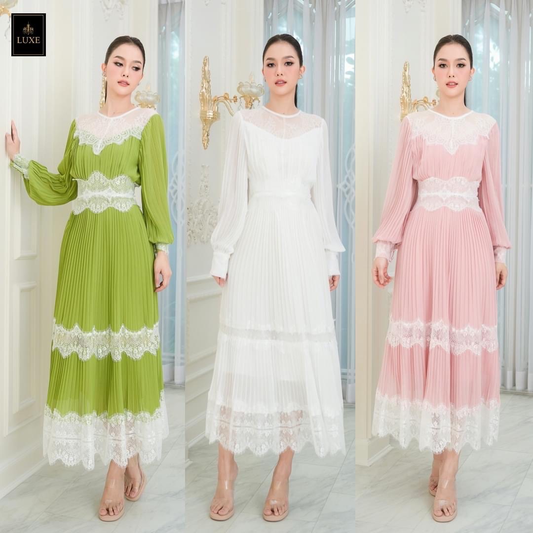 เดรสเสื้อคอกลมแขนยาว กระโปรงบานทรงเอ สินค้าคุณภาพ (พรอมส่ง)