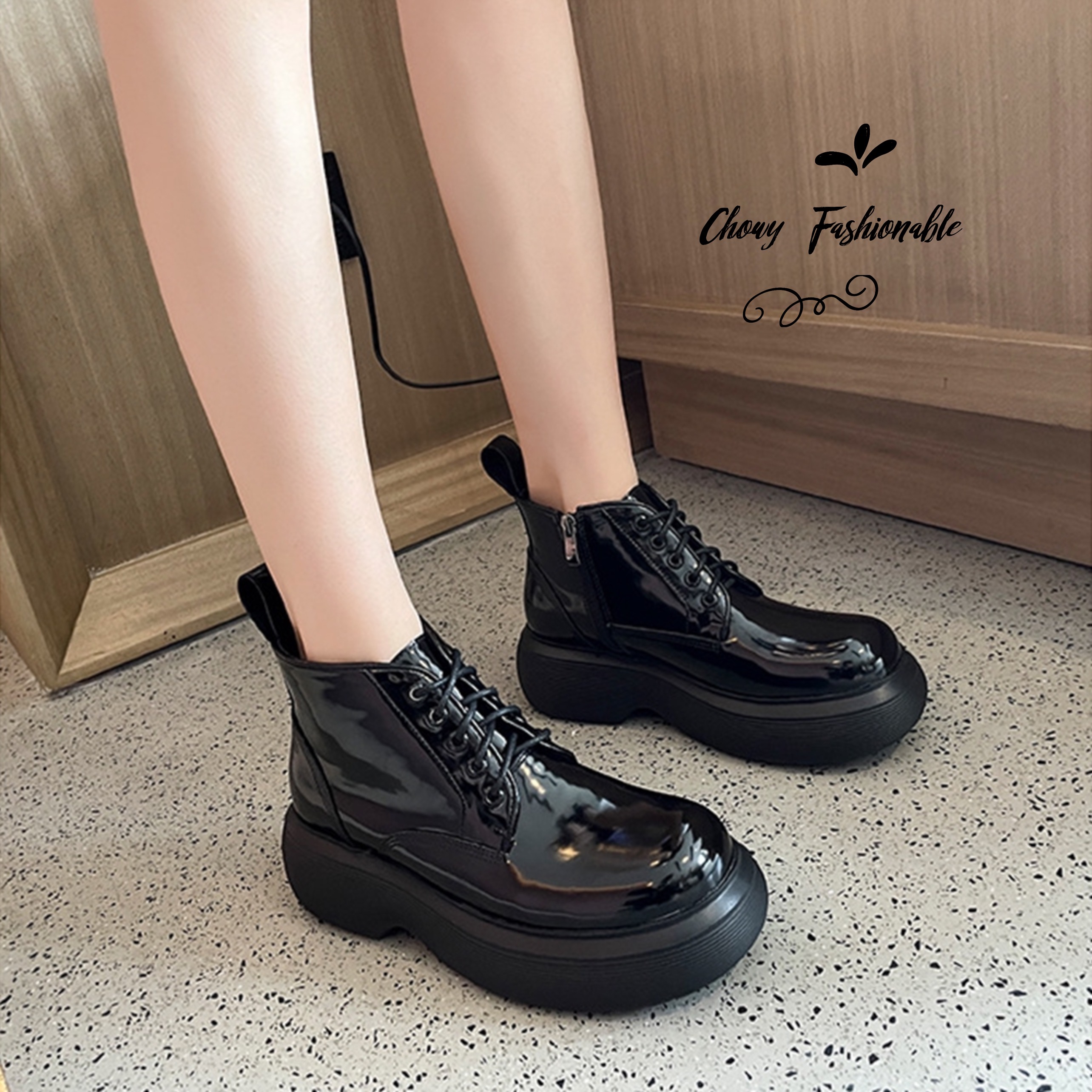 รองเท้าบู้ทไซส์ใหญ่ 40EU 25cm บูทผูกเชือกไซส์ใหญ่ บูทคอสเพย์ Boot Cosplay KR1141