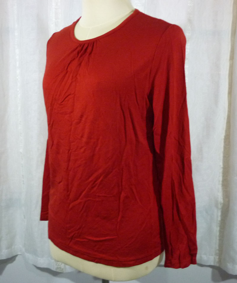 เสื้อแขนยาวผ้าโครตตตตนุ่ม ไซด์ M