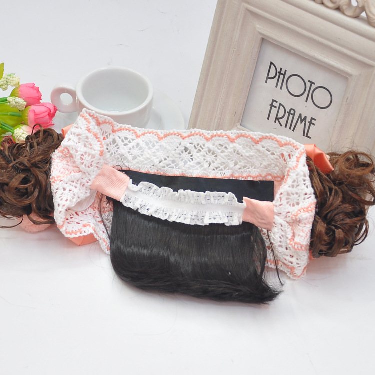 ผ้าคาดผมทารก ถักลายขาวสลับส้ม มีปอมปอมและปอยผมแกะสองข้าง