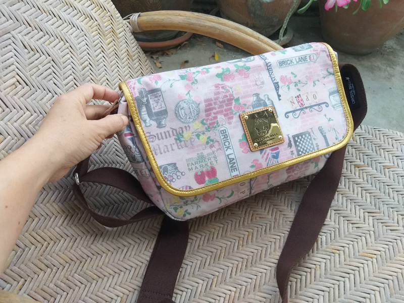 กระเป๋าสะพาย CRYSTAL BALL made in japan แท้ (ของใหม่)