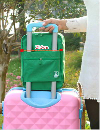 กระเป๋าใส่รองเท้า เสียบกระเป๋าเดินทางได้ ผลิตจากโพลีเอสเตอร์กันน้ำ + ตาข่าย คุณภาพดี มี 6 สี ให้เลือก