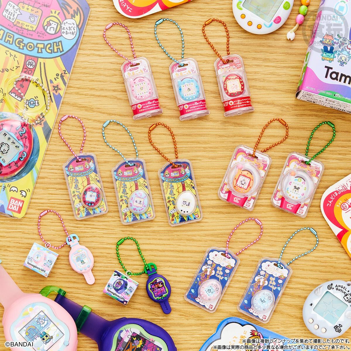 โมเดลทามาก๊อตจิขนาดจิ๋ว Tamagotchi Funny Egg Borochi with Package Charm 2
