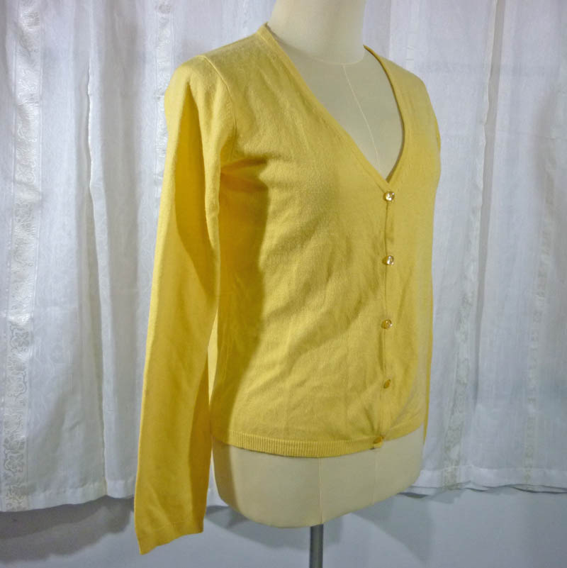 เสื้อคาร์ดิแกนไหมพรม COMME CA ISM ไซด์S (ของใหม่)