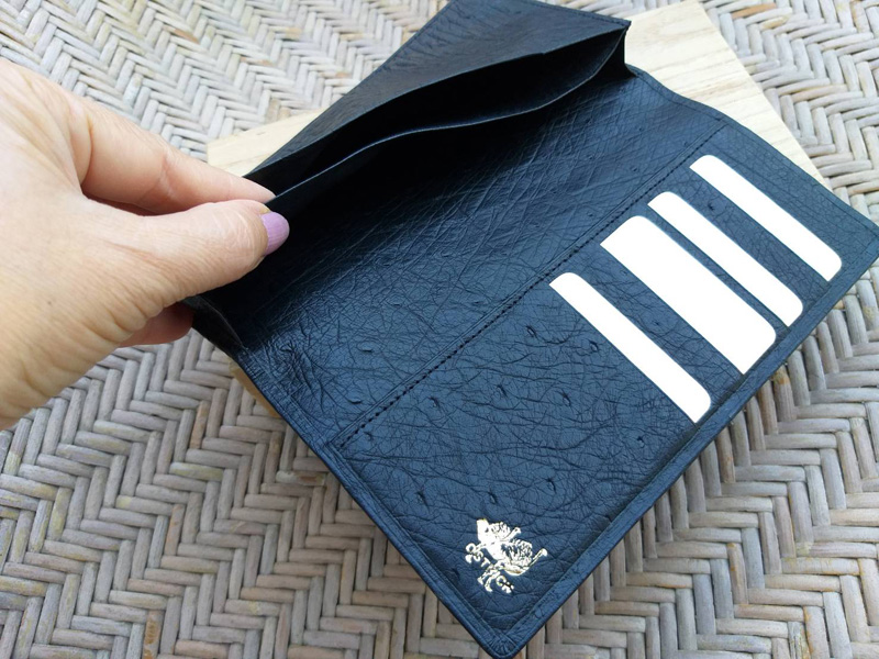 กระเป๋าใส่แบงค์ ใส่เอกสาร หนังนกกระจอกเทศ /ของใหม่/