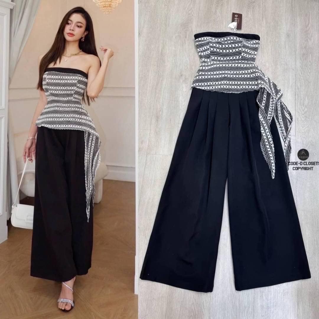 Set 2 ชิ้น เสื้อเกาะอกผ้าถักทอฉลุขาวดำ ช่วงอกเย็บซับในส่วนช่วงล่างเป็นฉลุซีทรู และแต่งระบายข้าง มาพร้อมกับกางเกงขายาวสีดำทรงกระบอกใหญ่ ทรงสวย (ซิปหลัง) สินค้าคุณภาพ (พร้อมส่ง)