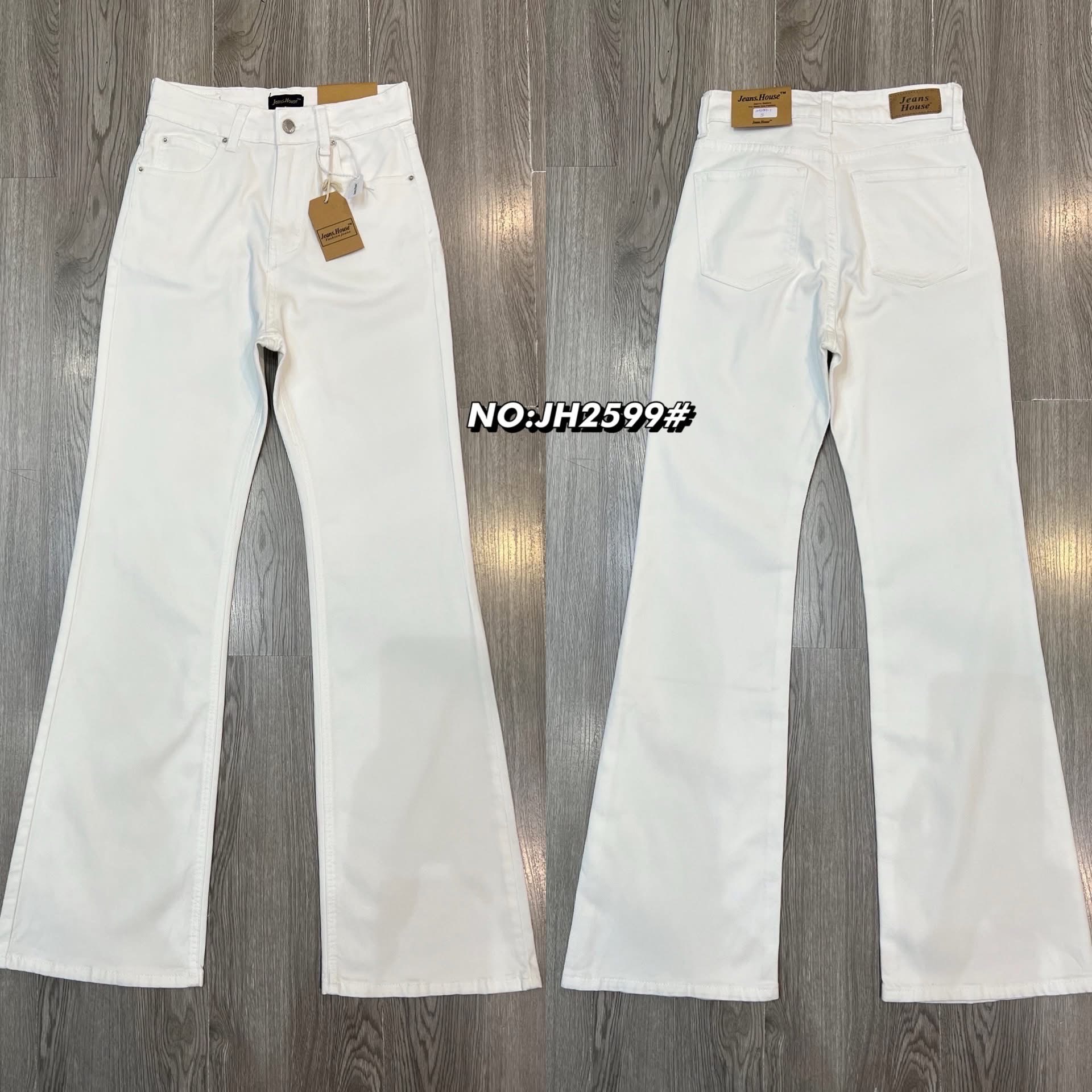 กางเกงยีนส์สีขาวขาม้ายาว ทรงเอวสูงงงง รุ่นนี้ขอบอกเลยผ้านิ่มมากๆๆ เนื้อผ้านิ่ม ผ้ายืด ปลายขาเย็บ ใส่ทรงเป๊ะเข้ารูป ใส่แล้วเพรียวสุดๆ ใส่สบาย : สินค้าคุณภาพ (พร้อมส่ง)