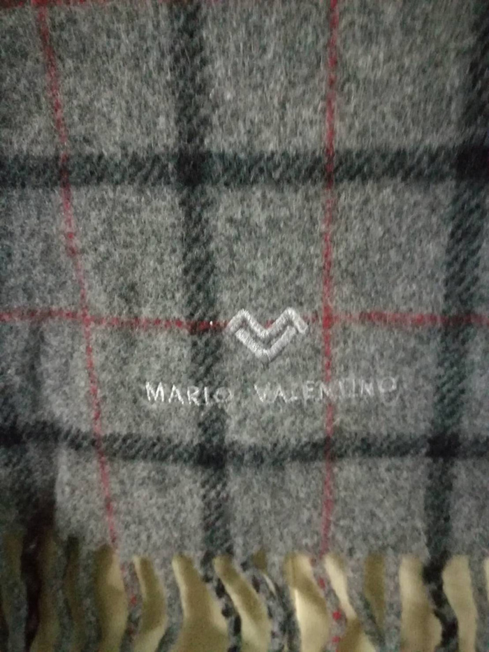 ผ้าพันคอขนสัตว์ MARIO VALENTINO Made in ITALY