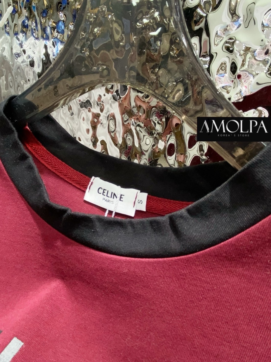 เสื้อยืด CELINE สวยเด่น ลายใหม่ชนช๊อปป สวยม๊ากกกกก เนื้อผ้าดีมากๆค่ะ ผ้าเย็นๆ ใส่สบาย : สินค้าคุณภาพ (พร้อมส่ง)