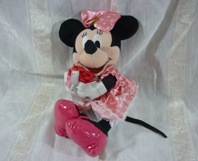 ตุ๊กตา Minnie Mouse ของใหม่ลิขสิทธิ์แท้จากญี่ปุ่น