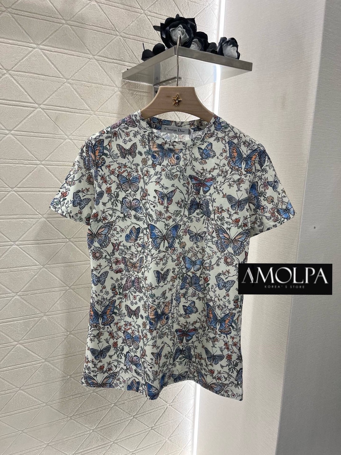 เสื้อยืด CD ลายผีเสื้อ สวยเด่น ลายใหม่ชนช๊อปป ใส่สบาย : สินค้าคุณภาพ (พร้อมส่ง)