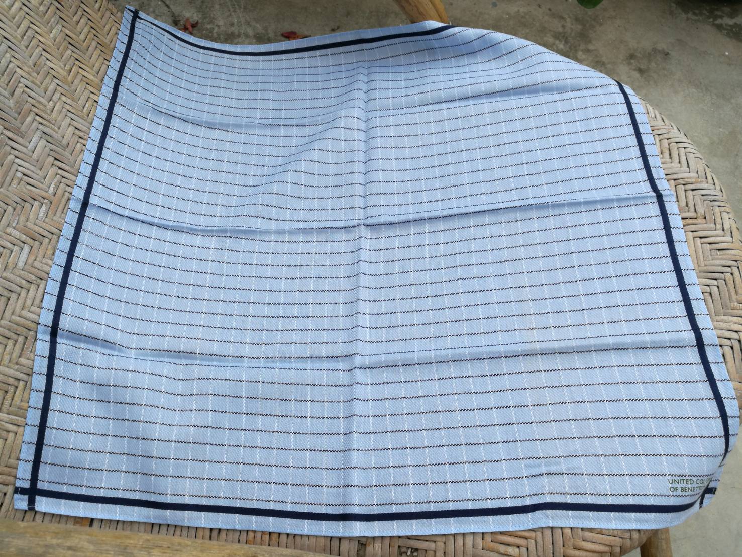 ผ้าเช็ดหน้าชาย BENETTON ผ้าทอเนื้อนุ่มมาก