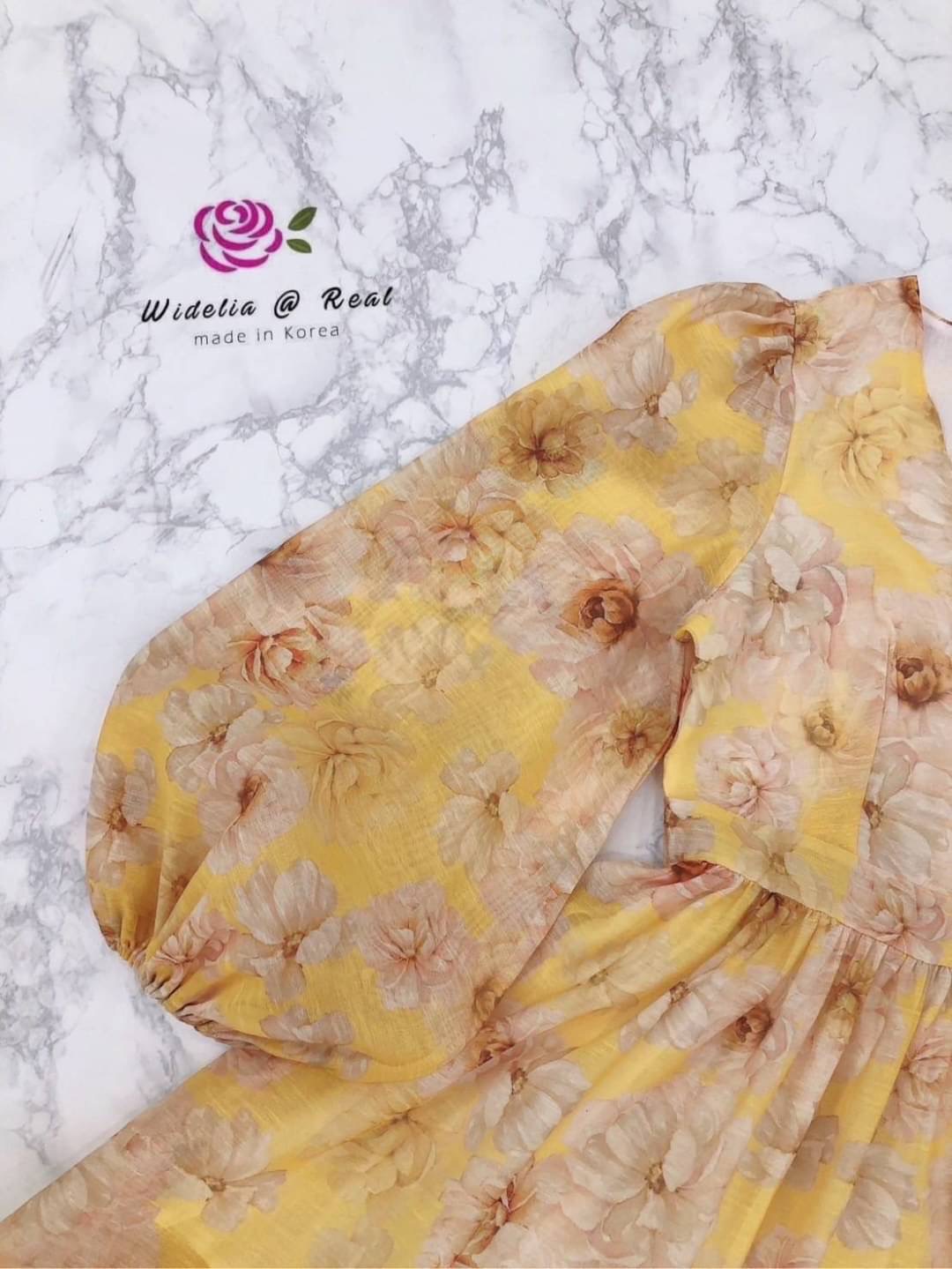 Dress :: เดรสตัวสั้นสวยทรงดี คอวีเก๋ ท่อนแขนพองเป็นทรงสวย ทรงเดรสทรงเอบาน พริ้วสวย สินค้าคุณภาพ (พร้อมส่ง)