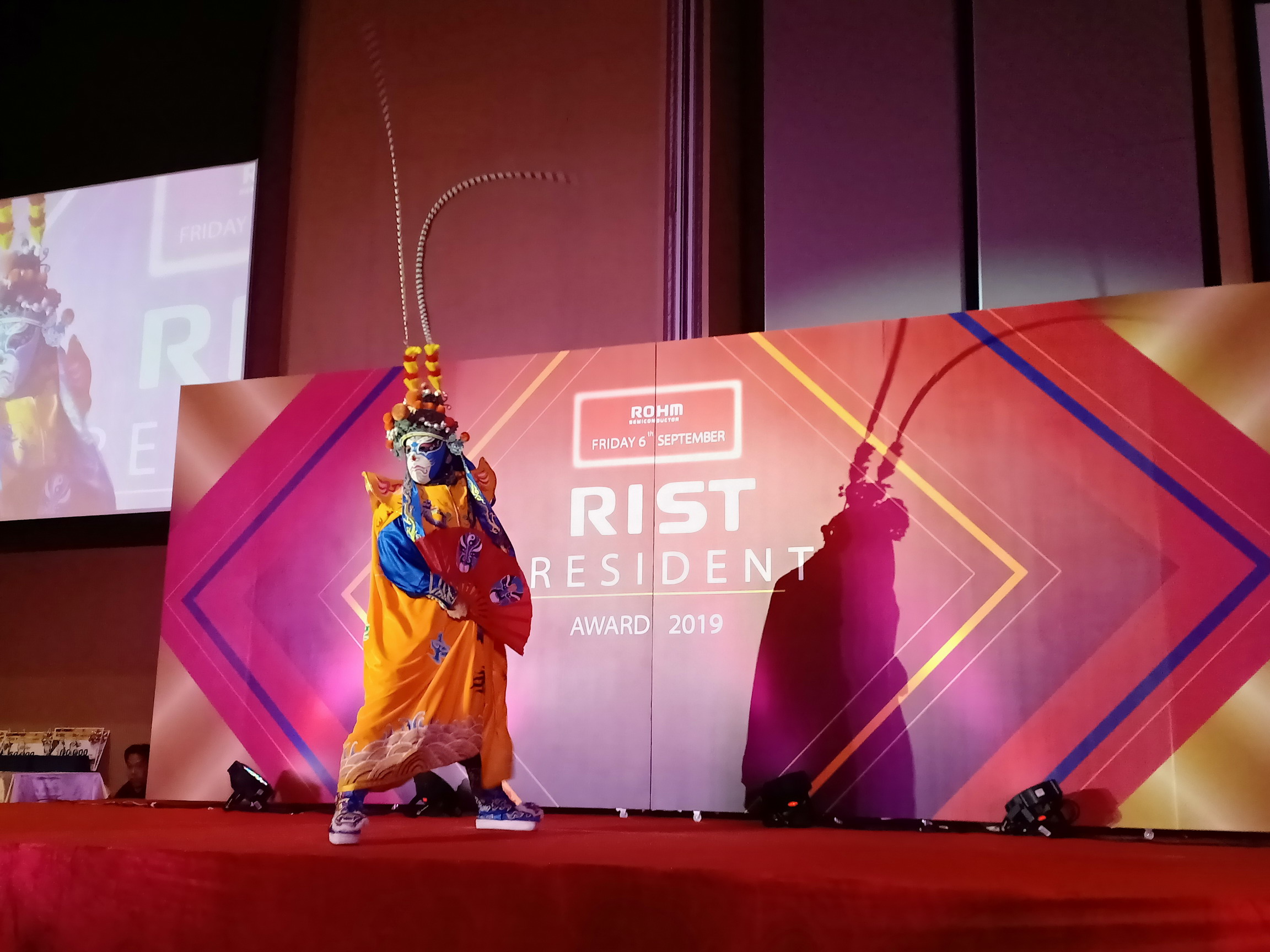 มายากลเปลี่ยนหน้า เปลี่ยนหน้ากากจีน โชว์เปลี่ยนหน้า "RIST President Award 2019" 06/09/2562