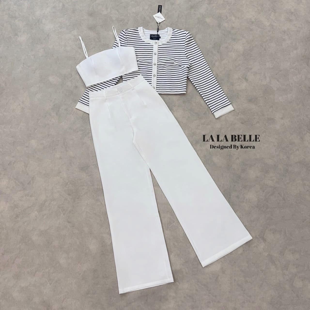 เซต3ชิ้น เสื้อสายเดี่ยวปรับสายได้เสริมฟองน้ำหน้าอกใส่คู่กางเกงขายาวทรงสวยมากมีซับในอัดกาวทั้งชุดเนื้อผ้าทอลายไม้มาพร้อมเสื้อคลุมลายริ้ว ใส่สบาย : สินค้าคุณภาพ (พร้อมส่ง)