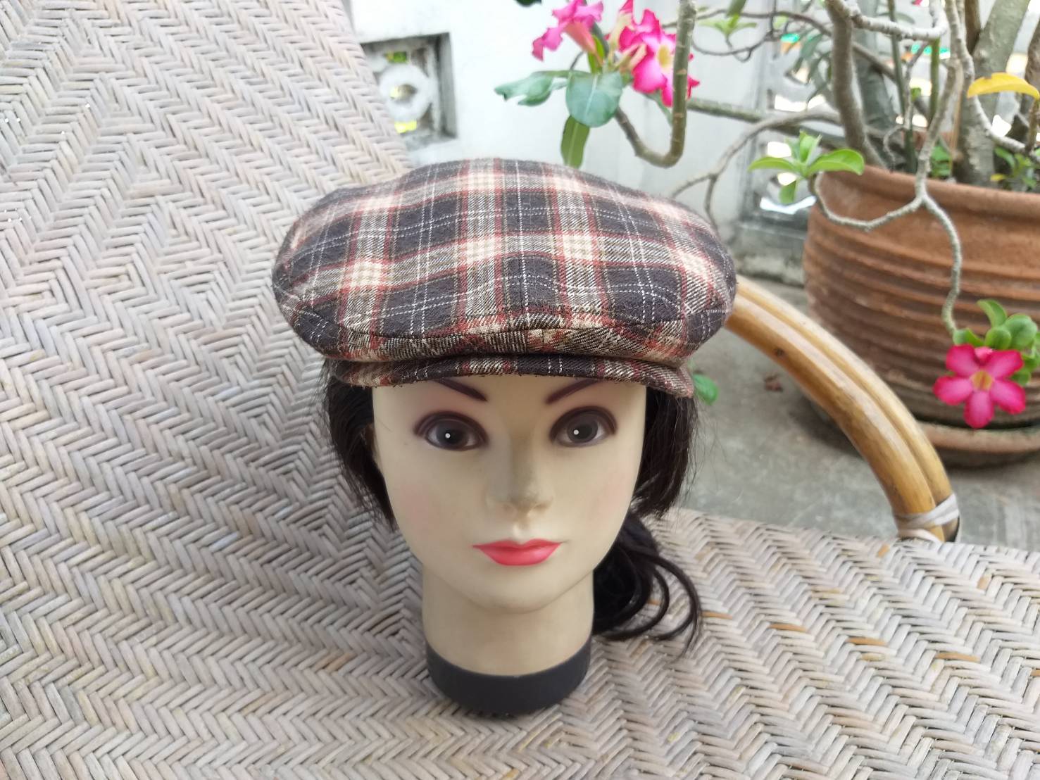 หมวกติงลี่ หมวกแฟลตแค็ป ลายสก็อตสวยย