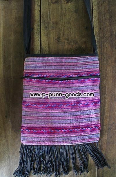 กระเป๋าชาวเขา กระเป๋าสะพายข้าง กระเป๋าผ้าปักลายชาวเขา