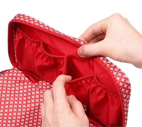 DINIWELL กระเป๋าใส่ชุดชั้นใน กางเกงใน รุ่นพิเศษ เหมาะทั้งหญิง และชาย ช่องเยอะ ผลิตจากโพลีเอสเตอร์คุณภาพสูง กันน้ำ