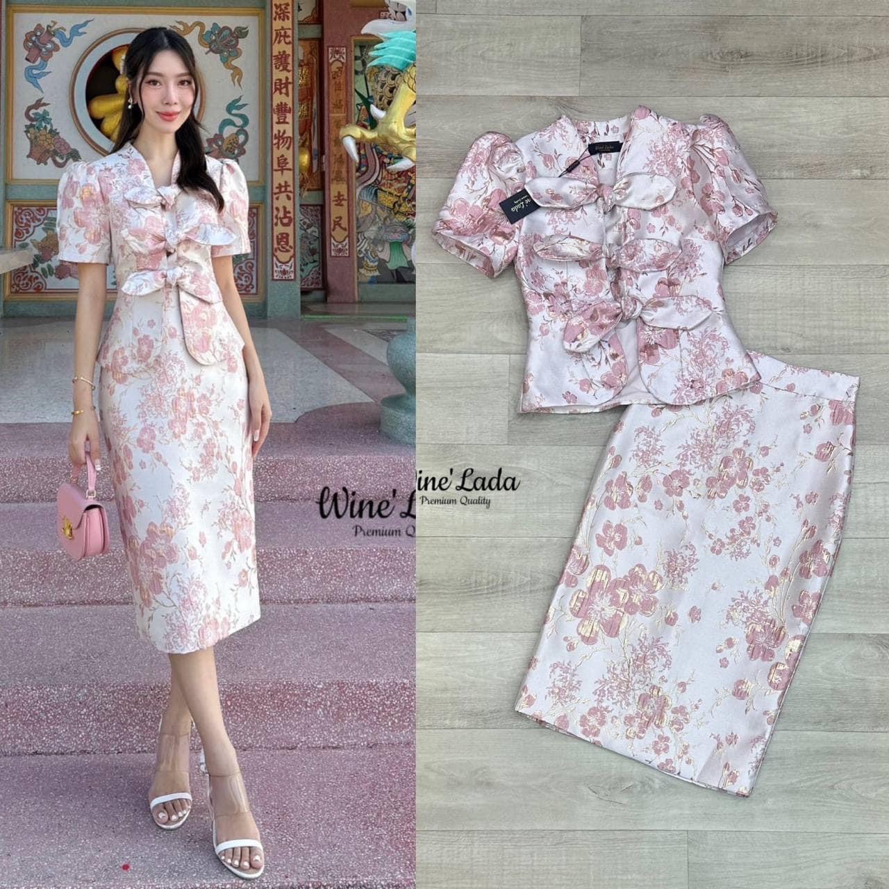 Set 2 Pcs. เซ็ทเสื้อแขนสั้น ดีเทลสามารถผูกโบว์ด้านหน้าได้ มาพร้อมกระโปรงทรงสอบ ใส่สบาย : สินค้าคุณภาพ (พร้อมส่ง)