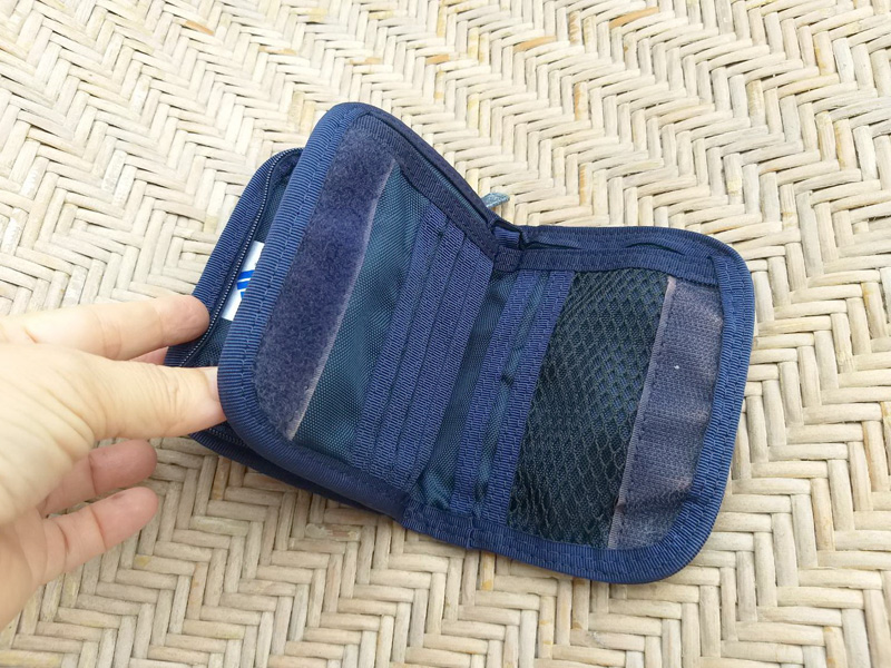 กระเป๋าสตางค์ adidas แท้