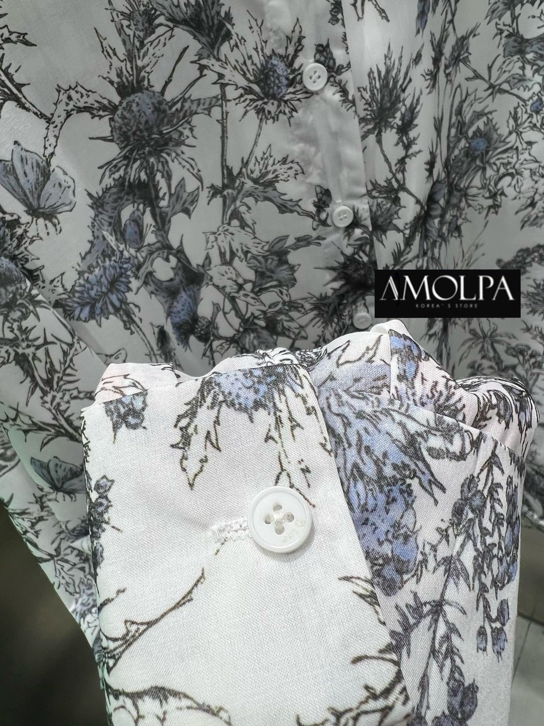 SHIRT CHISTIAN DIOR รุ่นนี้ไฮเอนชนช๊อป ขึ้นห้างเลยน๊า งาน ใส่สบายสุดๆ ใส่สบาย : สินค้าคุณภาพ (พร้อมส่ง)