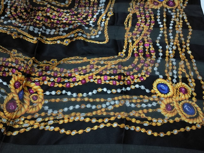 ผ้าผูกผม ผูกคอ ผ้านุ่มมากกก สวยมากกก ผืนใหญ่