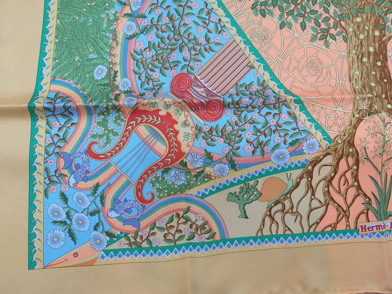 ผ้าพันคอ Hermès AXIS MUNDI Scarf ของแท้