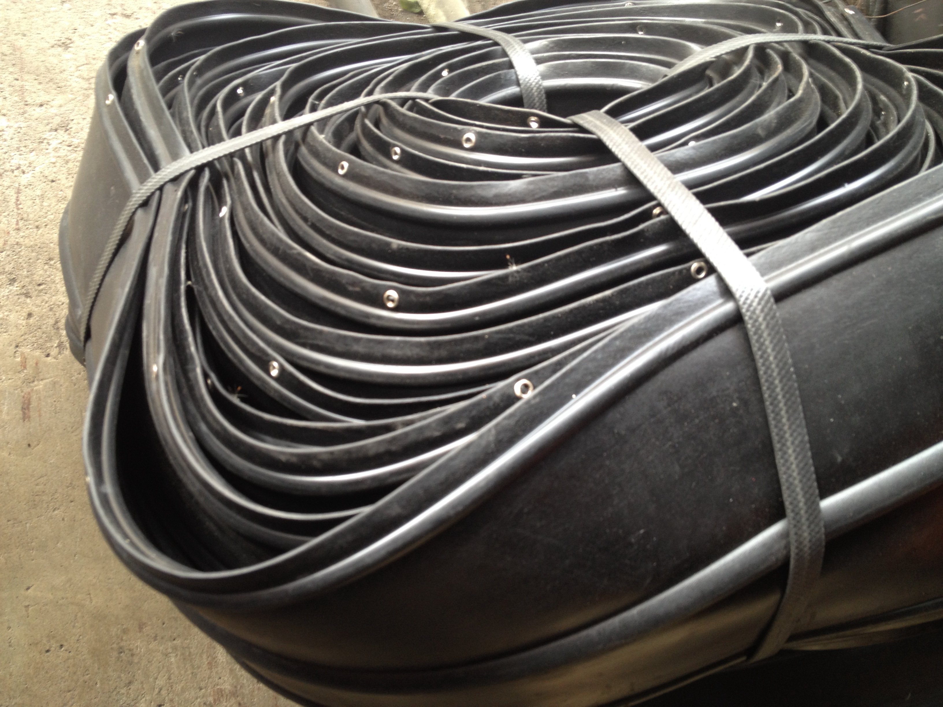 Water Stop PVC 8" มีขอบตาไก่