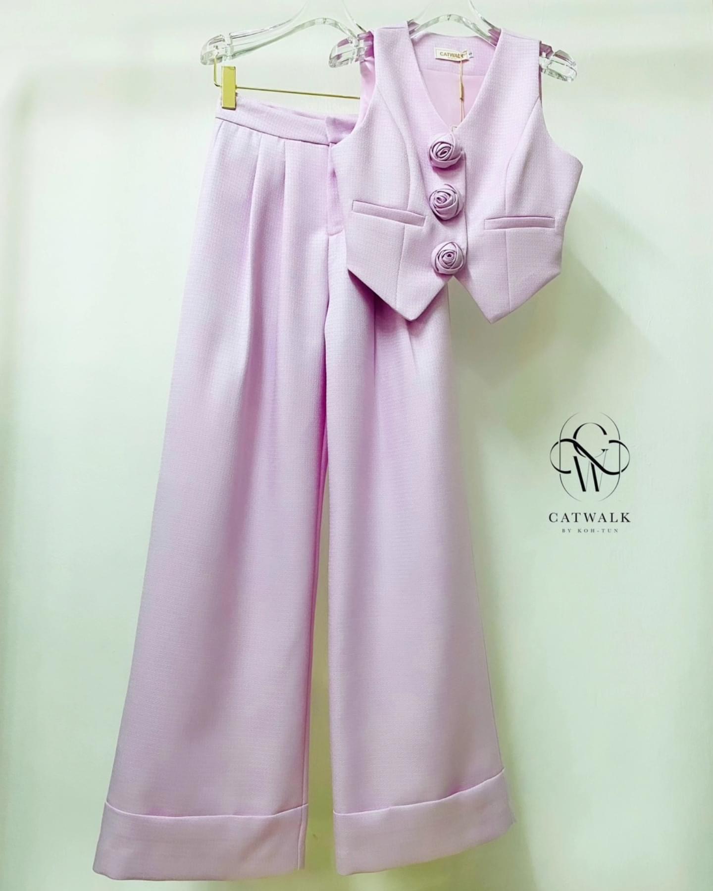 เซตเสื้อ Vestแต่งดอกไม้ +กางเกงทรงสวย เนื้อผ้าทอ ลายเกรดเอ ใส่สบาย : สินค้าคุณภาพ (พร้อมส่ง)