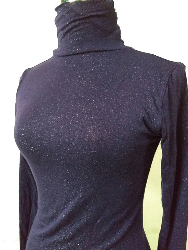 เสื้อฮีทเทคหญิง ม่วงกลิตเตอร์ TOPVALU (มือ1)