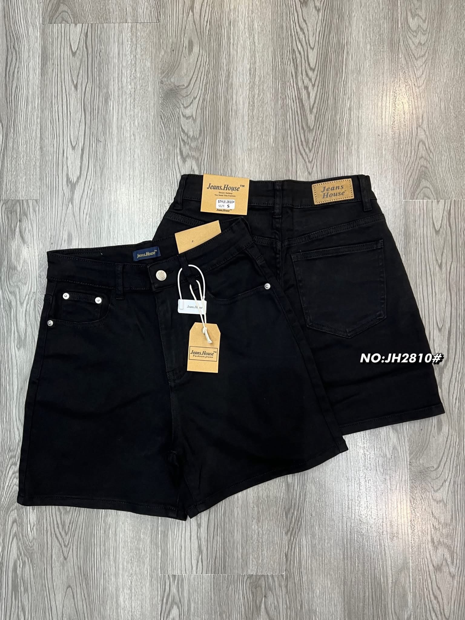 กางเกงยีนส์ทรง 3 ส่วน เอวสูงปรี๊ด (ผ้ายืด )ทรงสวยมากกกก รุ่นนี้ทางร้านแนะนำเลย ใส่เปลี่ยนลุคก็ต้องตัวนี้เลย เอวสูงช่วยให้ขาดูเรียวยาว ใส่สบาย : สินค้าคุณภาพ (พร้อมส่ง)