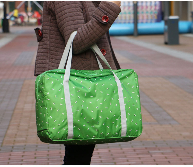 DINIWELL กระเป๋าเดินทางพับเก็บได้ อเนกประสงค์ เพื่อการเดินทาง ท่องเที่ยว ปรับสายสะพายได้ เสียบที่จับของกระเป๋าเดินทางได้ น้ำหนักเบา มีซิปรูดตอนพับเก็บ