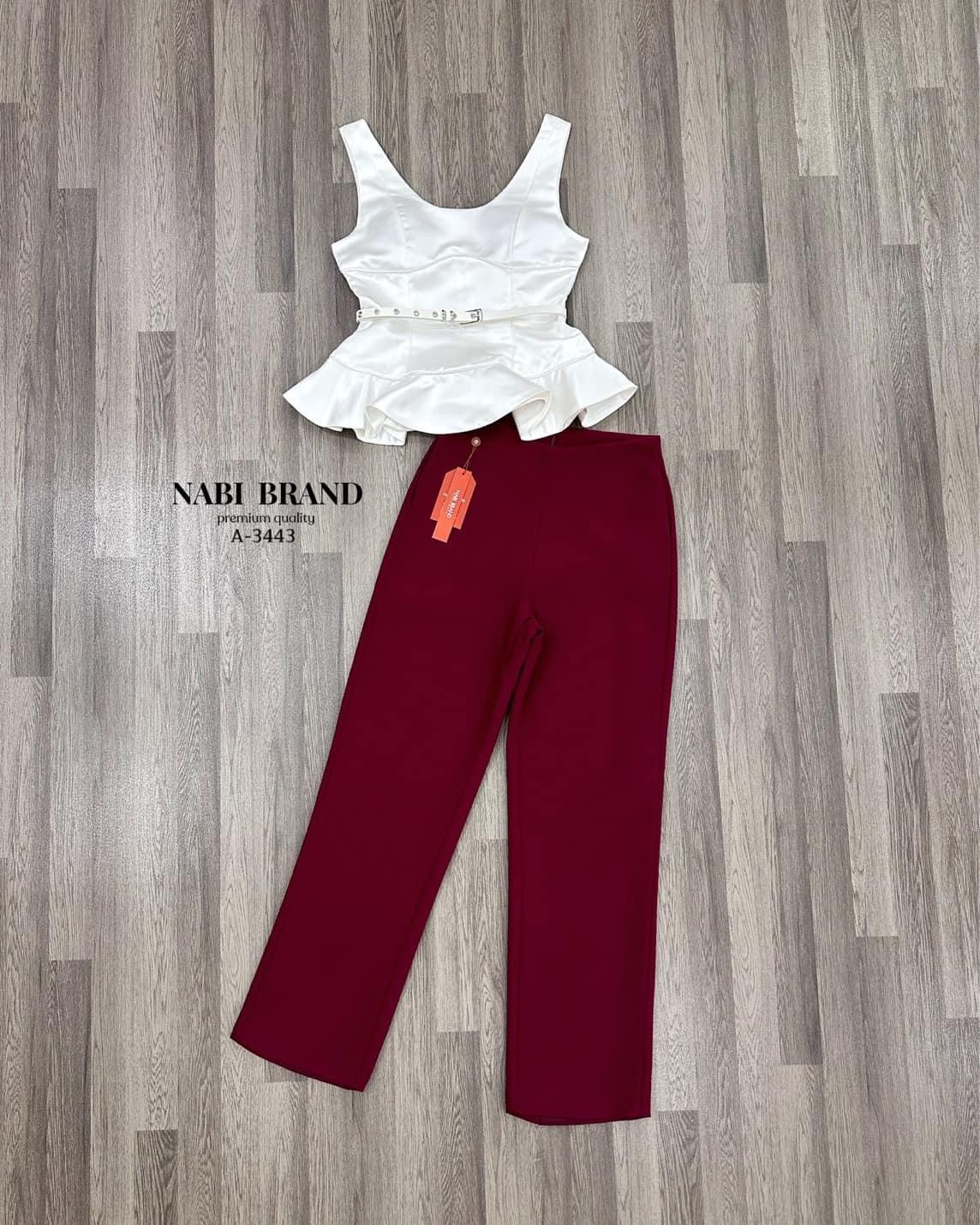 ชุดSet เสื้อแขนกุดทรงบาน งานซิบหลัง ช่วงอกเสริมฟองน้ำ มาคู่กับ กางเกงขายาว ทรงกระบอก มาคู่กับเข็มขัดด้วยนะคะ ใส่สบาย : สินค้าคุณภาพ (พร้อมส่ง)