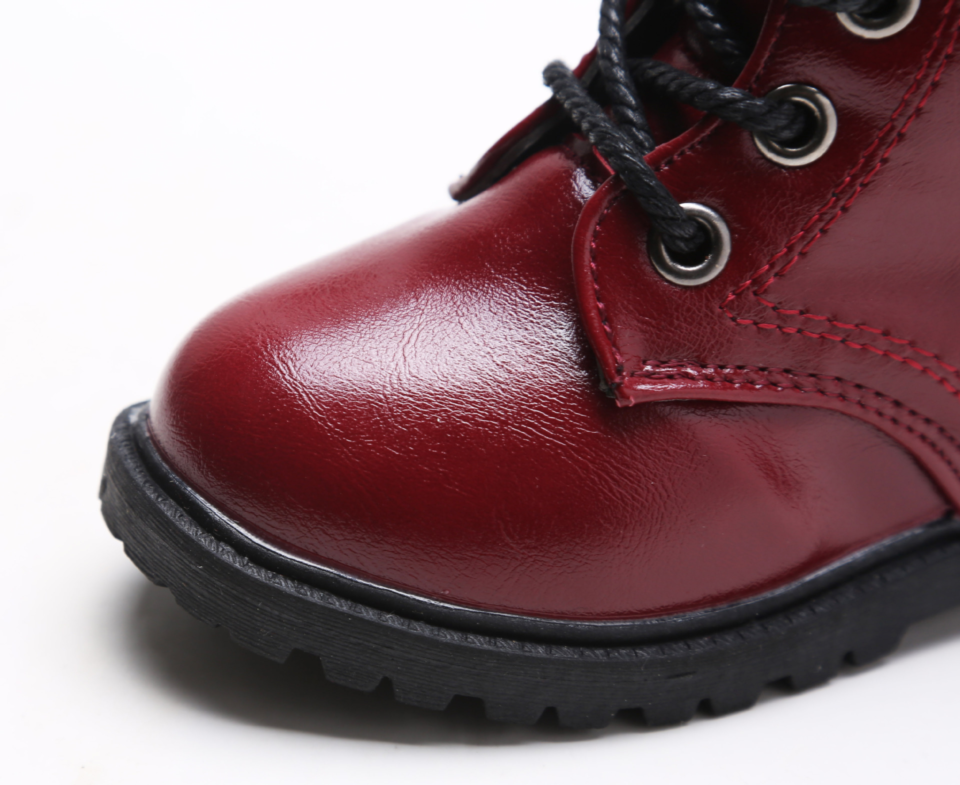 รองเท้าบู๊ทเด็ก สีแดงเบอร์กันดี ผูกเชือกหลอก มีซิปข้าง เท่ห์ หรู Size 27-38