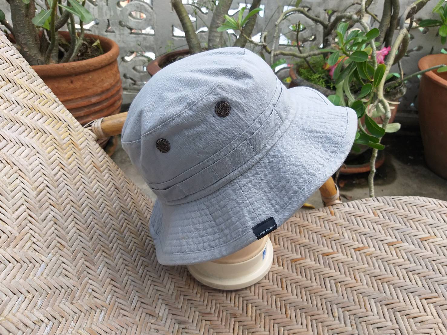 หมวกบักเก็ต WTAPS แนวลุยๆ เข้าป่า ของผู้หญิง