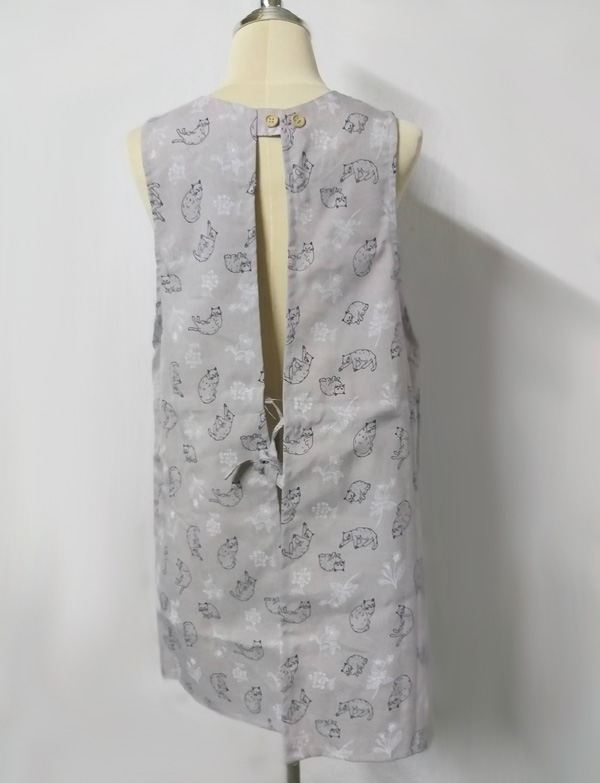 ผ้ากันเปื้อน KURONEKO CLUB ทาสแมวต้องไม่พลาด