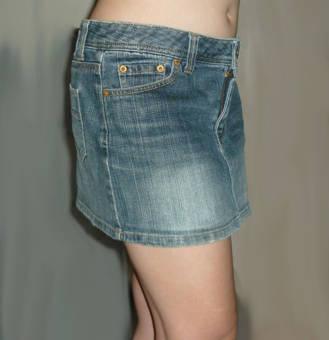 กระโปรงยีนส์ THEORIA สวยเรียบใส่ได้บ่อย 31.5-37-11.5