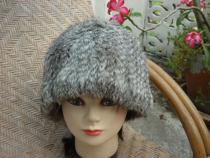 หมวกเฟอร์ขนกระต่ายแท้