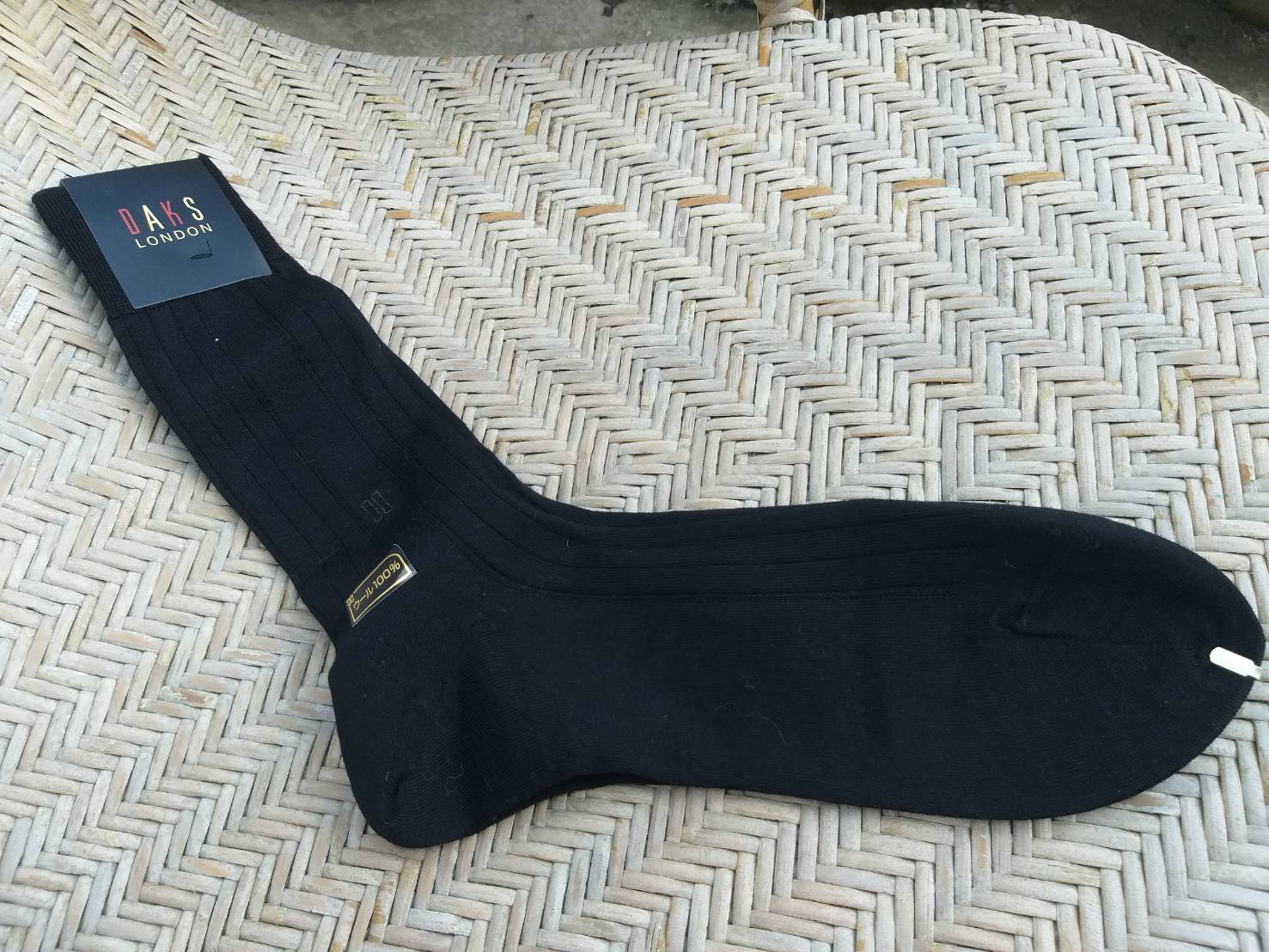 ถุงเท้าชาย DAKS LONDON สีดำ