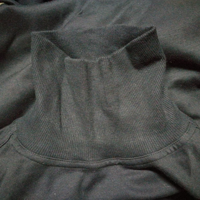 เสื้อแขนยาวคอเต่า knight of round table