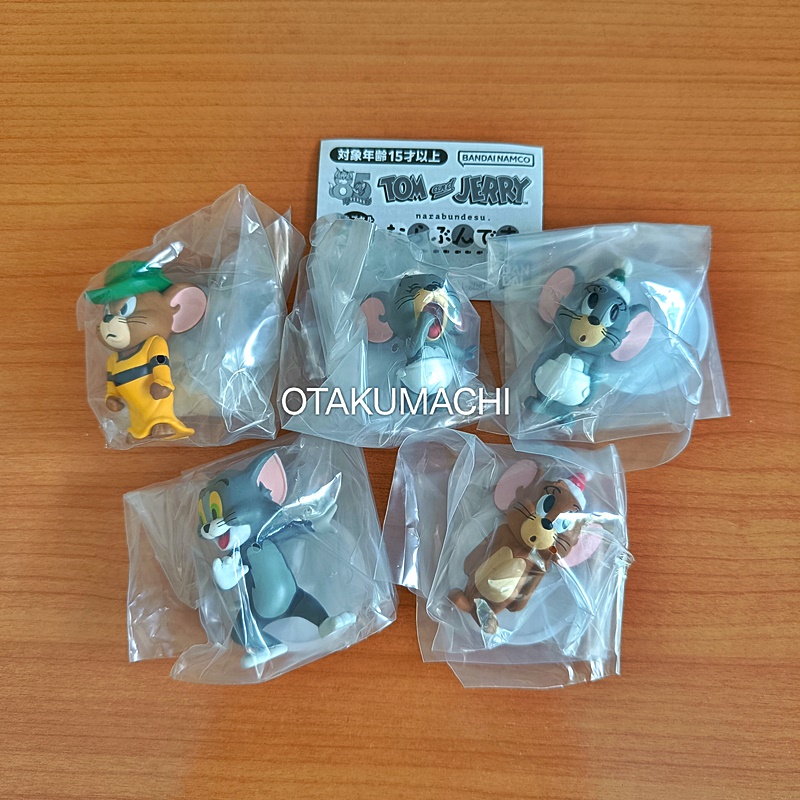 กาชาปองฟิกเกอร์ทอมแอนด์เจอรี่ TOM and JERRY are side by side.