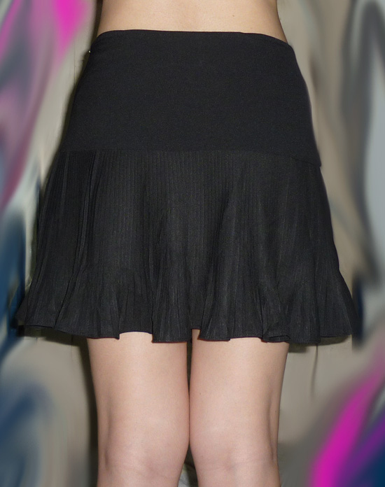 กระโปรงพลีทชายย้วย น่ารักมาก แบรนด์ gatta 28-35-13.5