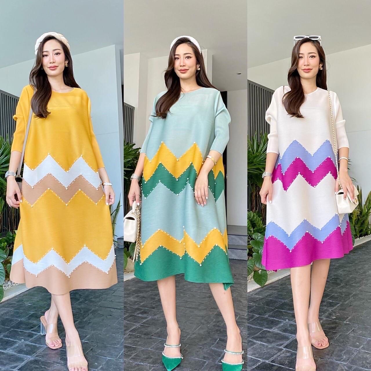 ชุดเดรส คอกลม แขน3 ส่วน แพตเทิร์นเฉลียง แขนพอง เรียบหรู ไฮโซววววว 👑 เนื้อผ้าพลีท เนื้อนุ่มเด้ง งานไล่เฉดสี และประดับมุก สินค้าคุณภาพ (พร้อมส่ง)