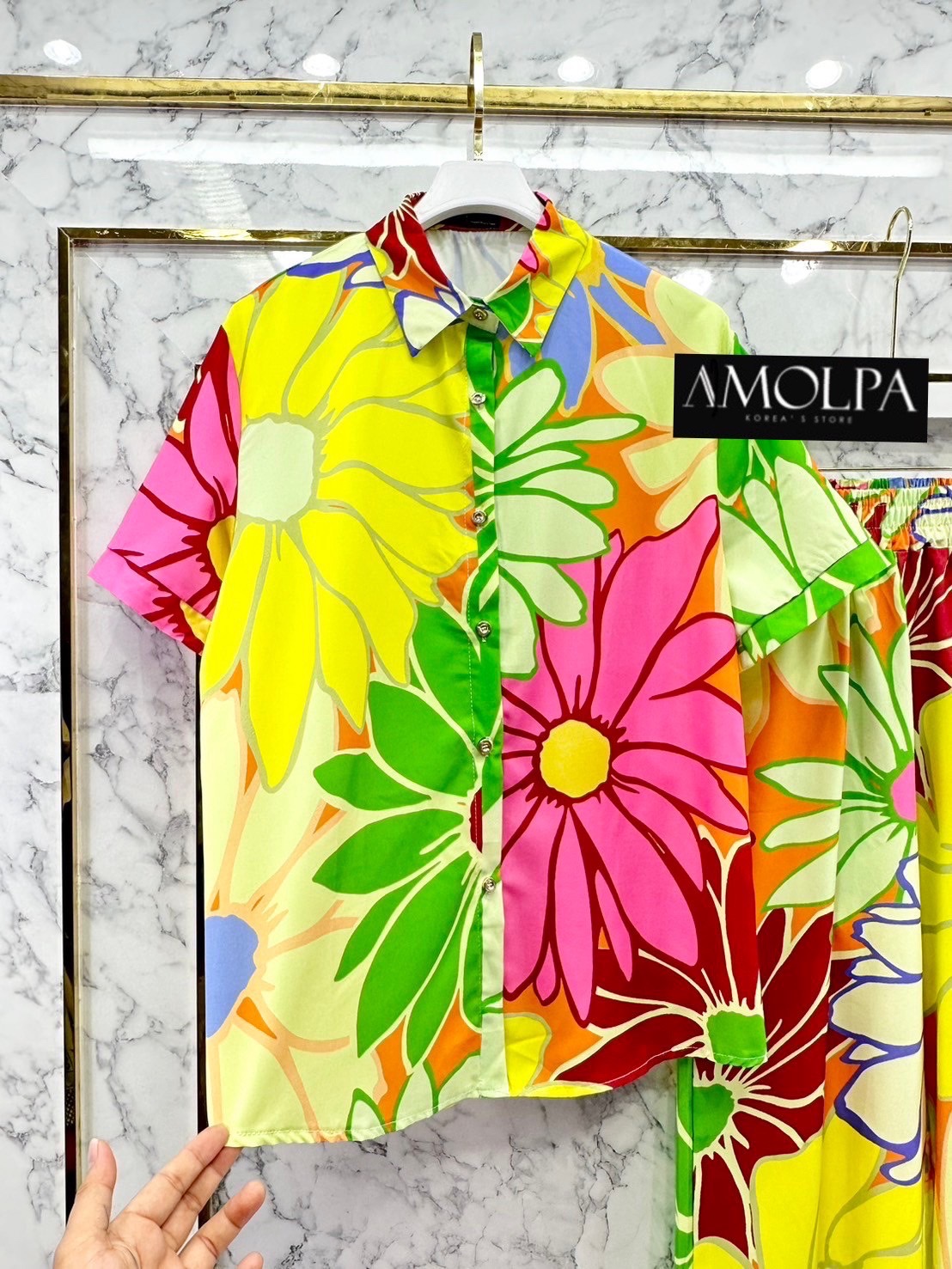 SET PAJAMAS ZARA งานใหม่ ตัวเสื้อเป็นเชิ้ต ZARA เด่นเป็นสง่า มาพร้อม กางเกงขายาว ใส่เข้ากันลงตัว . สินค้าคุณภาพ (พร้อมส่ง).